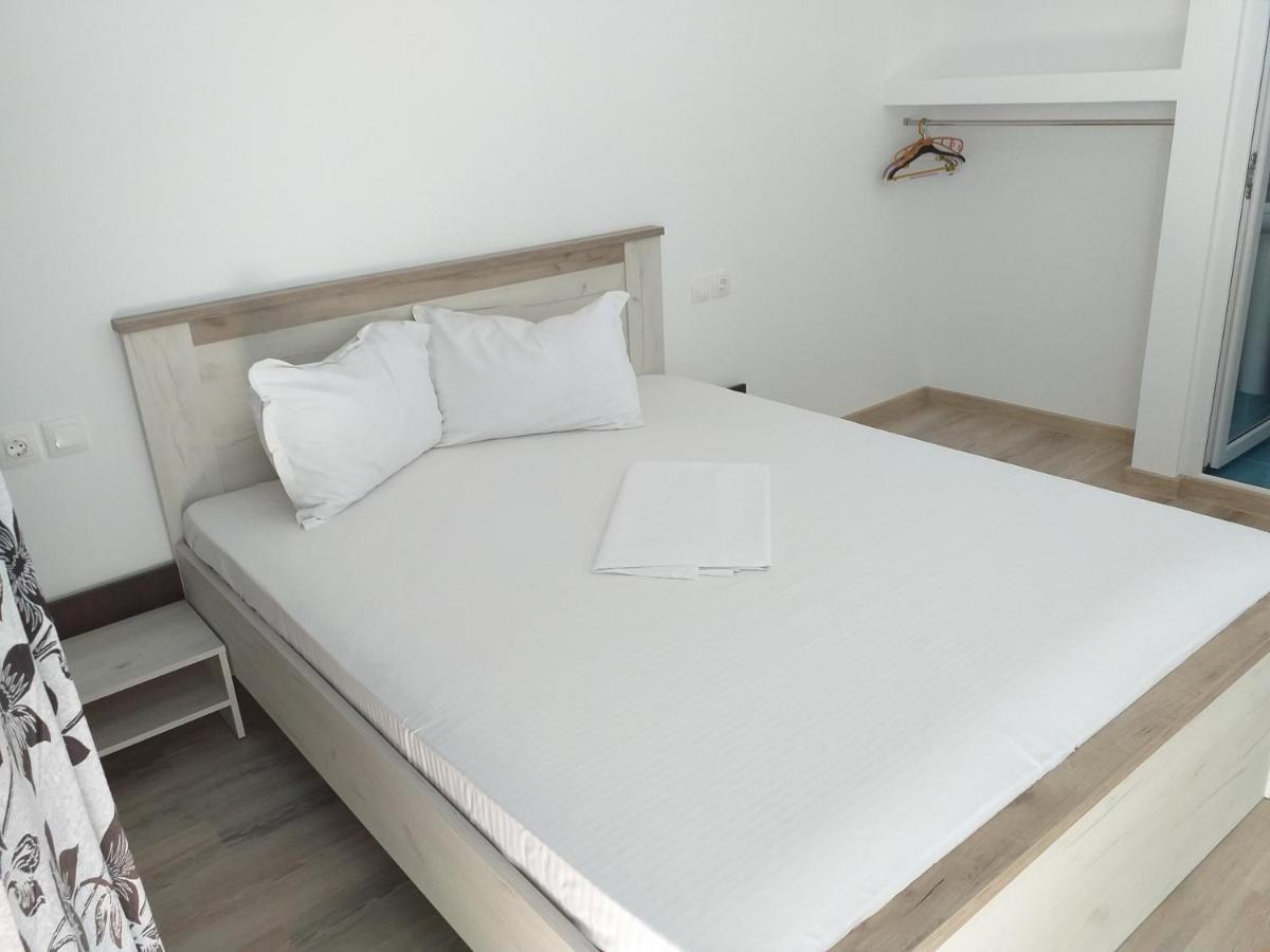 Vila Cata Costinesti Hotel Стая снимка