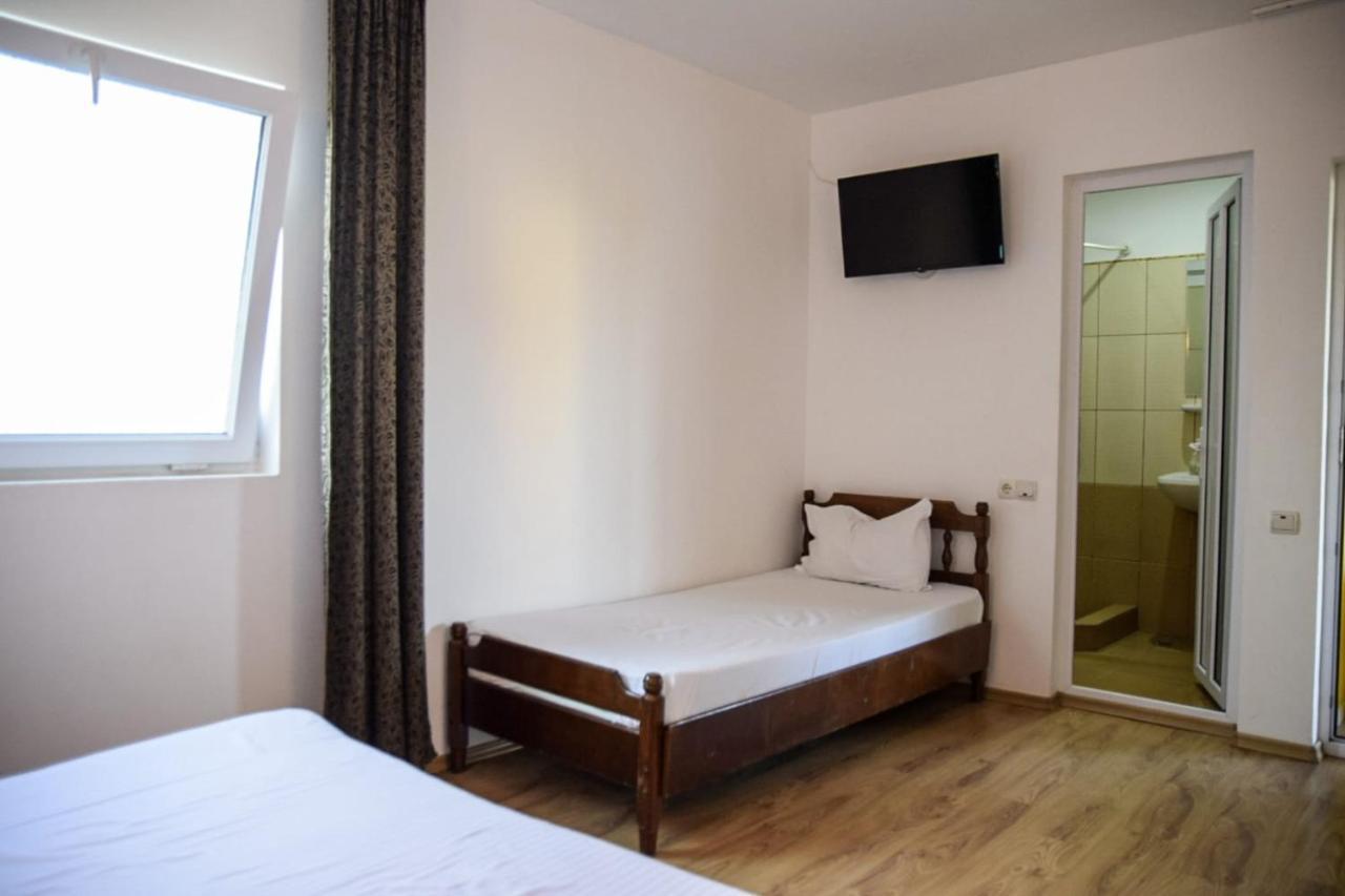 Vila Cata Costinesti Hotel Екстериор снимка