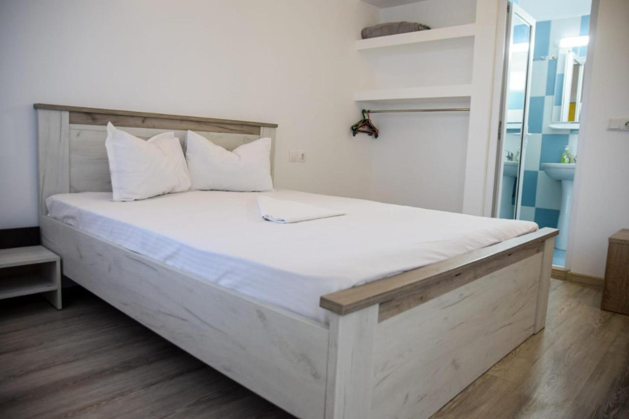 Vila Cata Costinesti Hotel Екстериор снимка
